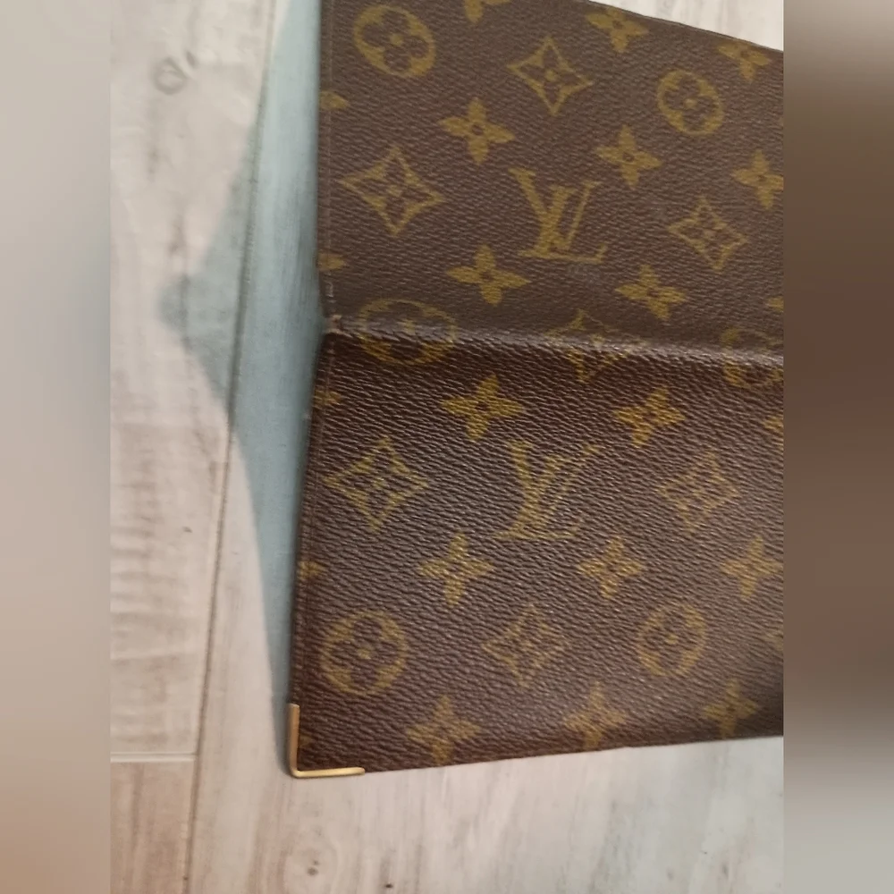 Louis Vuitton Brown Monogram Wallet with Gold Accents - Picture 4 of 11